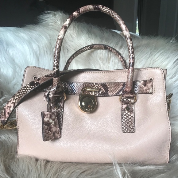 MICHAEL Michael Kors Handbags - Michael Kors
PYTHON HAMILTON EAST WEST in Blush
